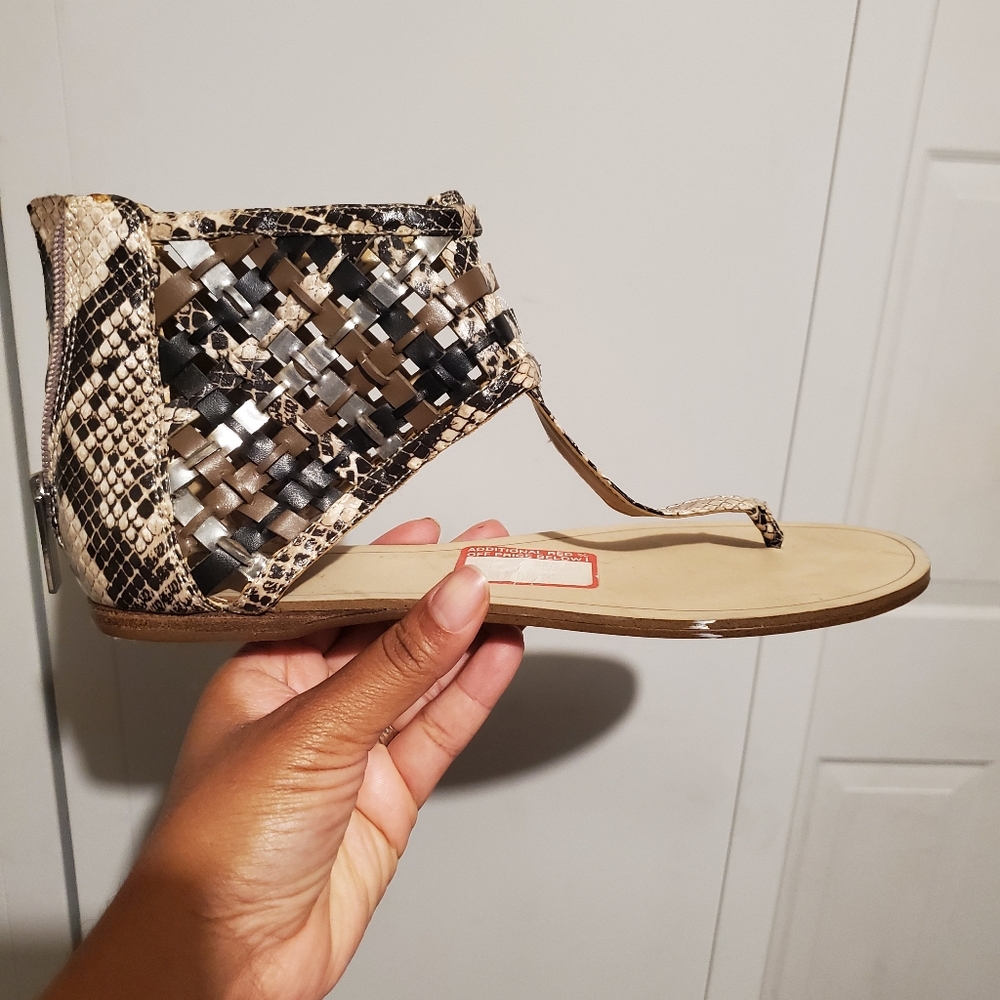Bcbgmaxazria sandals